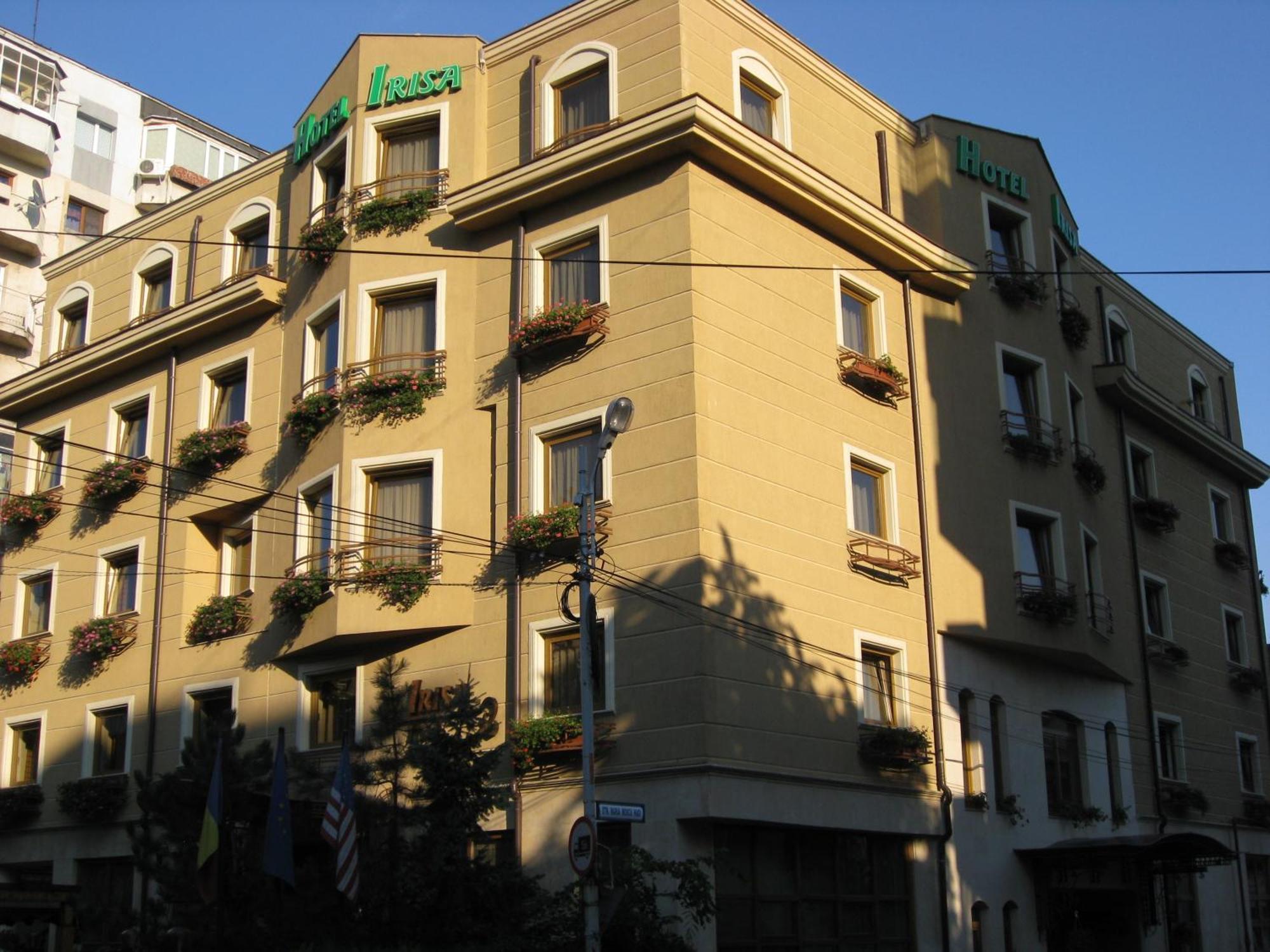 Hotel Irisa Bukares Bagian luar foto